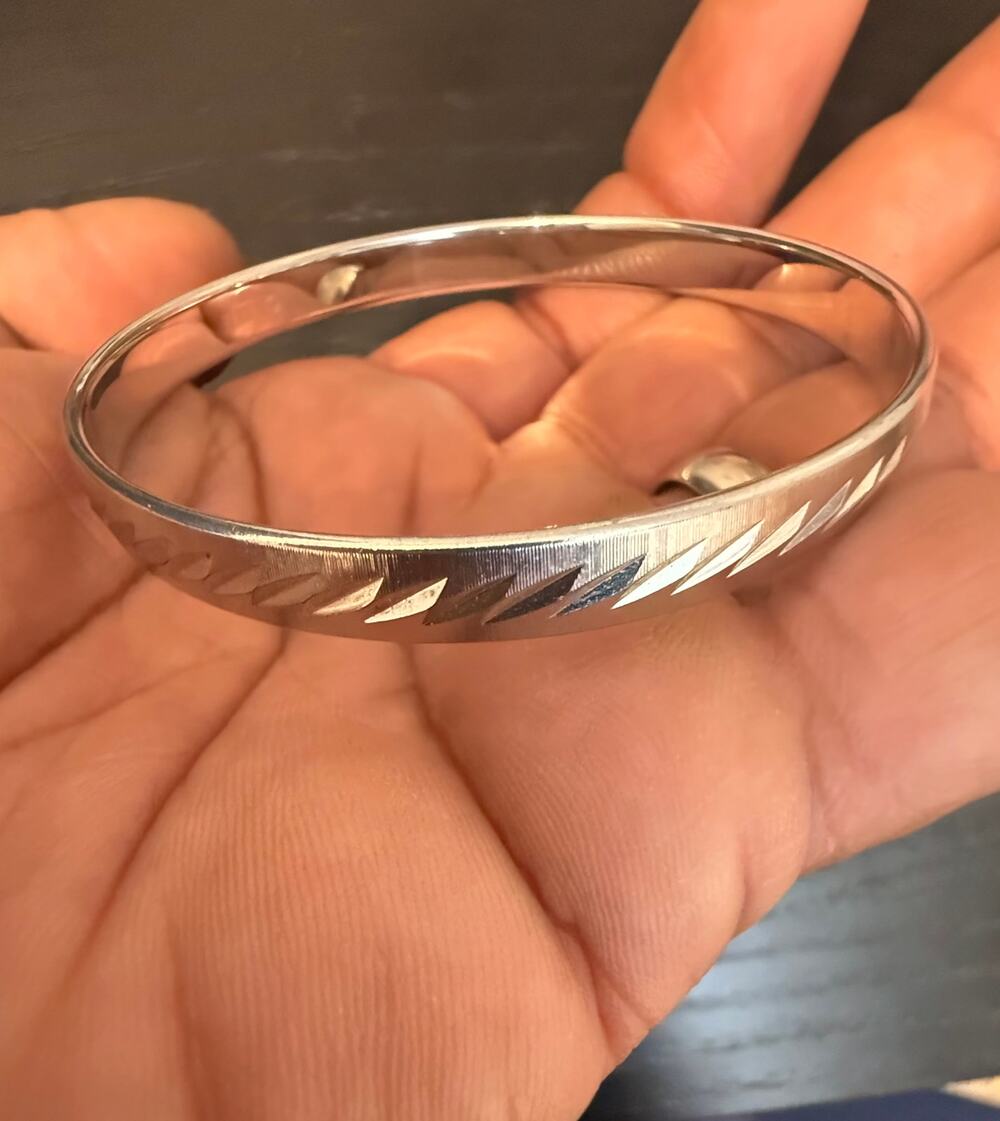 Vintage Signed Monet Silver Tone Etched Bangle Bracelet Size 7.75”